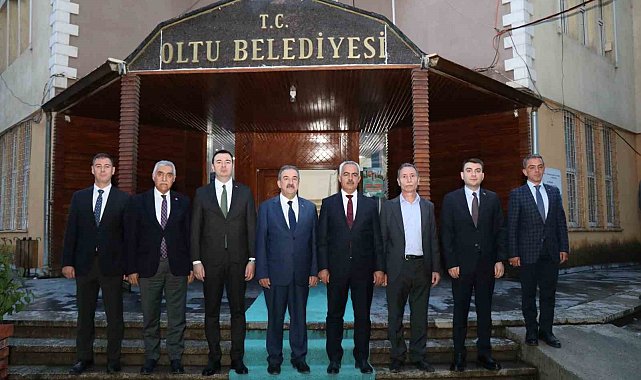 Akyel, memleketi Erzurum'da