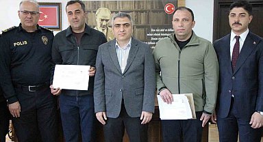 Amasya'da hayat kurtaran polisler: "Heimlich manevrasını hiç tereddüt etmeden uyguladık"