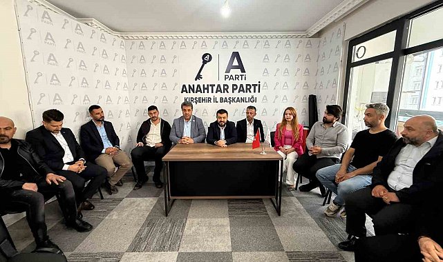 Anahtar Parti Kırşehir Teşkilatı bayramlaşma programında bir araya geldi