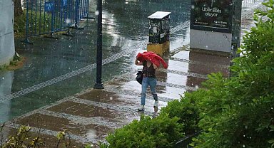 Antalya'da mayısta sağanak ve dolu sürprizi