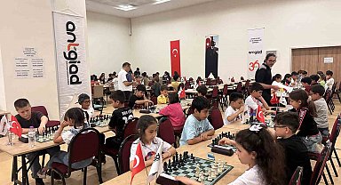 ANTGİAD 2. Ödüllü Satranç Turnuvası büyük heyecana sahne oldu