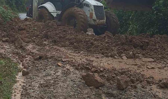 Artvin'de sağanak taşkınlara neden oldu