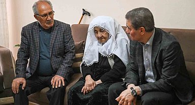 Asırlık çınara ve kahraman gazilere vefa ziyareti