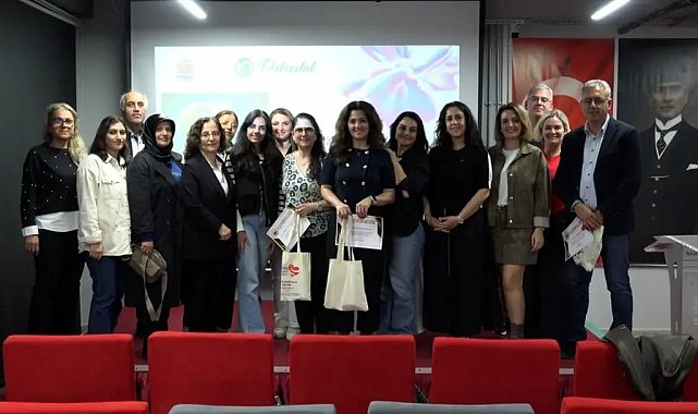 Atakum'da 'Değişen Dünyada Aile Olmak' konulu seminer