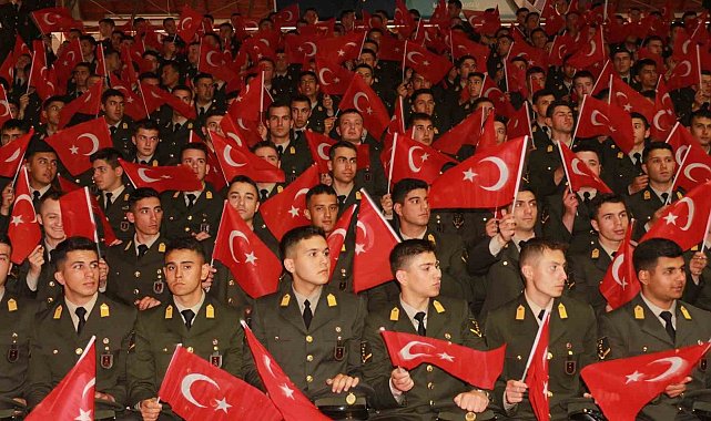 Atatürk'ü Anma, Gençlik ve Spor Bayramı coşkuyla kutlandı
