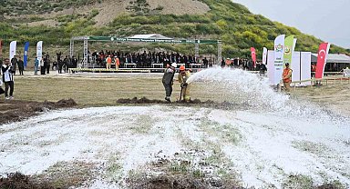 Ateş savaşçıları dayanıklılık ve hünerlerini sahada gösterdi