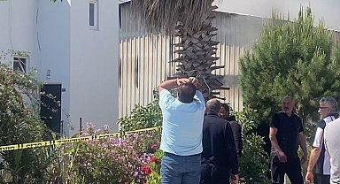 Ayakta durmakta güçlük çekti, deposunun yanışını gözyaşlarıyla izledi