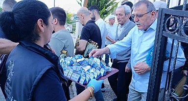 Aydın Büyükşehir vatandaşlarla bayramlaştı