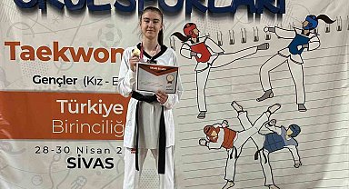Aydın Lisesi öğrencisi Özfidan'dan çifte şampiyonluk