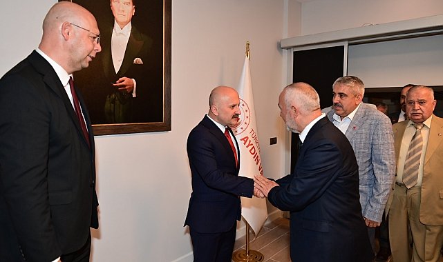Aydın protokolü bayramlaştı