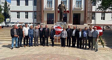 Aydın'da çiftçiler günlerini kutluyor