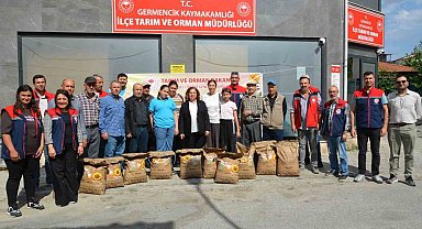 Aydın'da TAKE projeleriyle üreticiye tohum desteği sürüyor