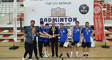 Aydın'ın badmintoncuları namağlup şampiyon oldu