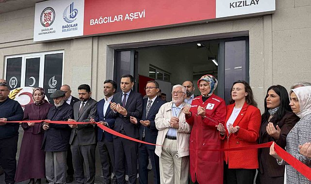 Bağcılar'da günlük 5 bin kişiye sıcak yemek verme kapasitesine sahip aşevi açıldı