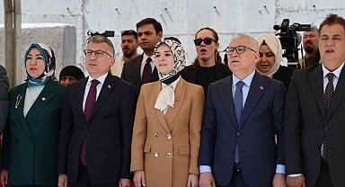 Bakan Göktaş: "Türkiye'de 486 kamu ve özel huzurevinde 30 bin 279 yaşlımız yatılı bakım ve rehabilitasyon hizmetinden faydalanıyor"