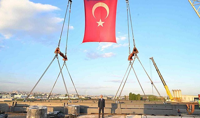Bakan Uraloğlu: " 2 bin 450 metre uzunluğundaki pisti 3 bin metreye uzatıyoruz"
