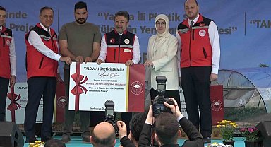 Bakan Yumaklı: "Tarımın sadece çiftçinin bir faaliyeti değil ülkelerin de bir milli güvenlik meselesi haline geldiğini unutmamak lazım"