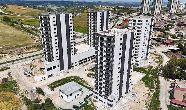 Bakız İnşaat'tan "Güçlü yapılarla güvenli yarınlar"