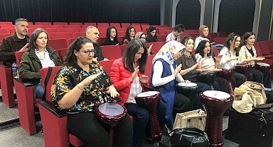 Balıkesir'de öğretmenlerden ritim şov