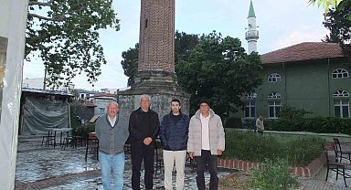 Balıkesir'de yalnız minare mahallenin simgesi oldu