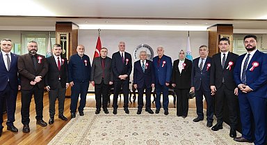 Başkan Büyükkılıç: "Vakıf geleneği, toplumsal dayanışmanın en güçlü örneklerinden biridir"