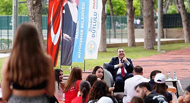Başkan Dutlulu gençlerle bir araya geldi