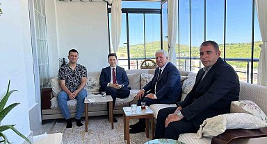 Başkan Karamehmetoğlu şehit aileleriyle buluştu