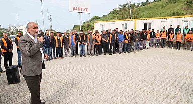 Başkan Sandıkçı, personelle bayramlaştı