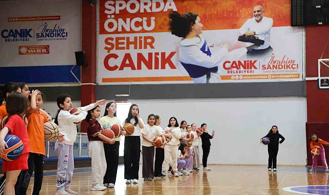 Başkan Sandıkçı: "Canik'te geleceğin şampiyonlarını keşfediyoruz"