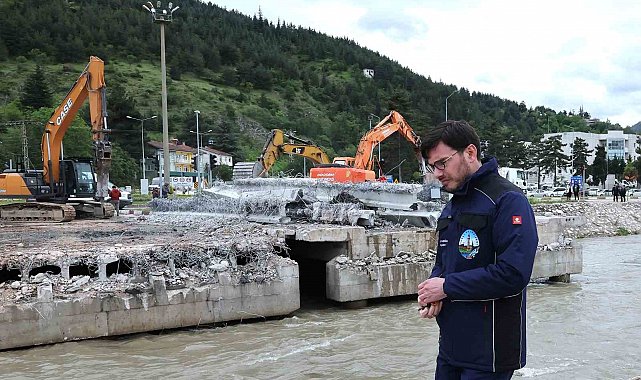 Başkan Yazıcıoğlu'ndan yıkımı gerçekleştirilen ÇEDAŞ köprüsü yerine yeni köprü müjdesi