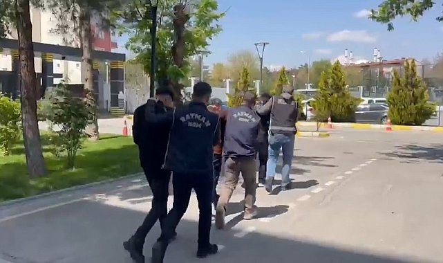 Batman'da silah operasyonu: 13 tabanca ele geçirildi
