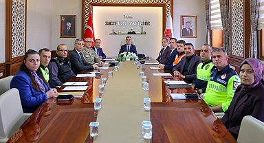 Bayburt'un ulaşım sorunları ve trafik tedbirleri toplantıda görüşüldü