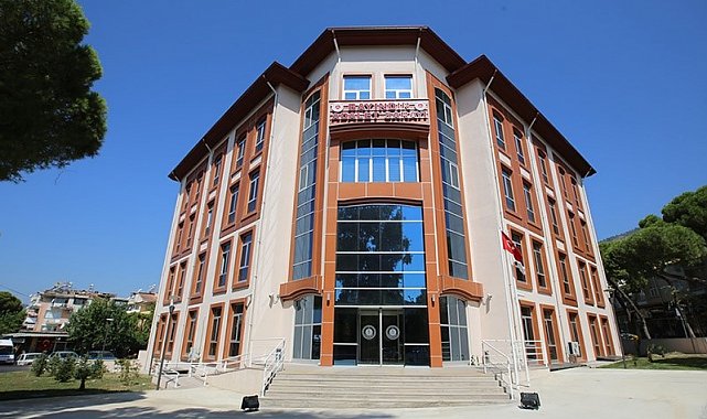 Bayındır'da yasa dışı bahis operasyonu: 3 tutuklama