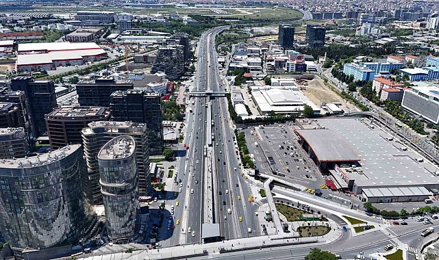 Bayram tatili İstanbul'u boşalttı