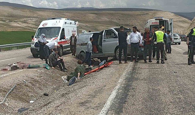 Bayram tatili yolunda feci kaza: 1 ölü, 8 yaralı