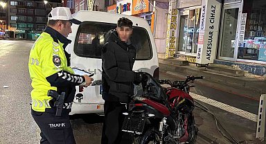 Bekçilere egzoz patlattı, yakalanınca 62 bin lira ceza yiyip ehliyet ve motorundan oldu