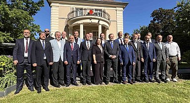 Berlin'de Türk toplumundan Kurban Bayramı buluşması