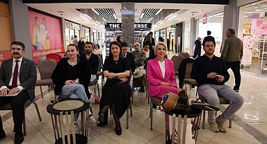 BEUN Bilim Kafe'de Ahmet Yenilmez'den "Sanat, Toplum ve Sahne" söyleşisi