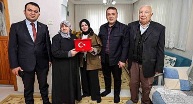 Bilecik Valisi Sözer'den şehit ailesine destek