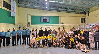 Bilecik'te voleybol turnuvası düzenlendi