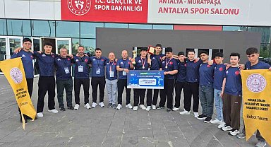 Bilecikli öğrencilerden 'MEB Robot Yarışması'nda' dünya birinciliği