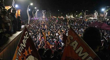 Bolulular meydanlarda Galatasaray'ın şampiyonluğunu kutladı