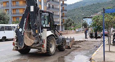 Bozdoğan'da yağışın izleri siliniyor