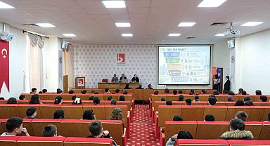 BŞEÜ'de geri dönüşüm malzemeleri sanata dönüştü