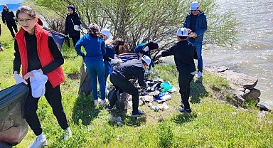 Bulanık Haçlı Gölü'nde doğa ve çevre bilinci etkinliği