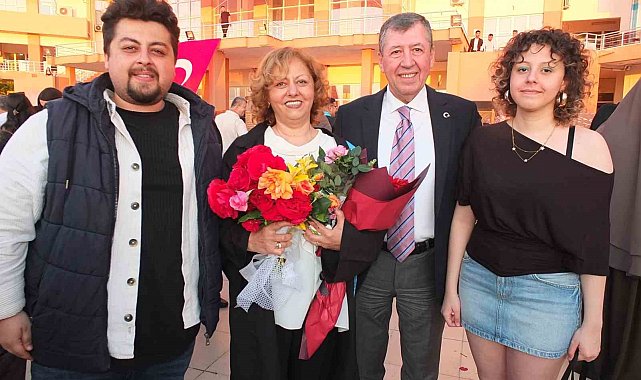 Burhaniye' de 2 çocuk annesi Ayla Erdil bölüm birincisi oldu
