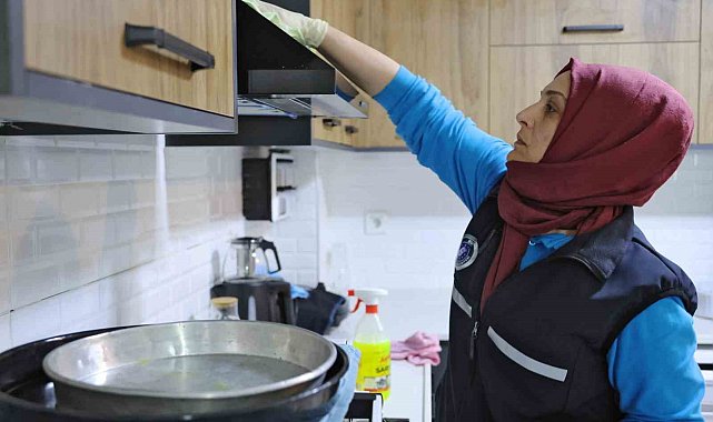 Bursa Büyükşehir'den bayram önceszi temizlik desteği