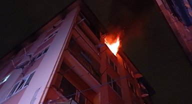 Bursa'da 6 katlı binada yangın paniği
