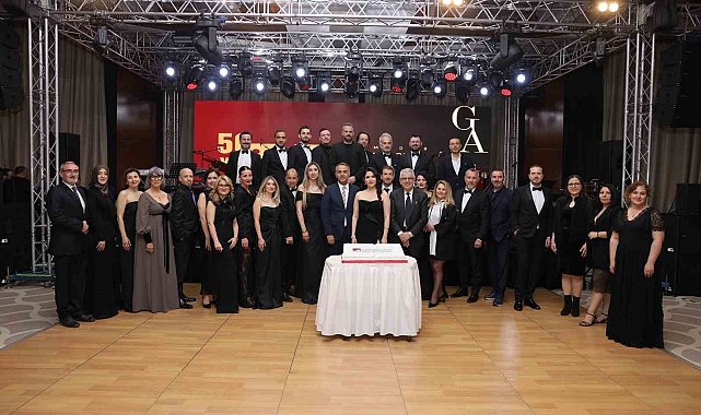 Bursa'da mesleğin duayeni içmimarlara ödül