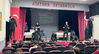 Bursa'da öğrencilere boğulma tehlikesine karşı eğitim